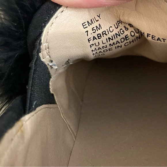 STEVE MADDEN Sz 7.5 Emily Black Suede Feather Pom Pom  Slip On Sneakers Shoes - Picture 10 of 12